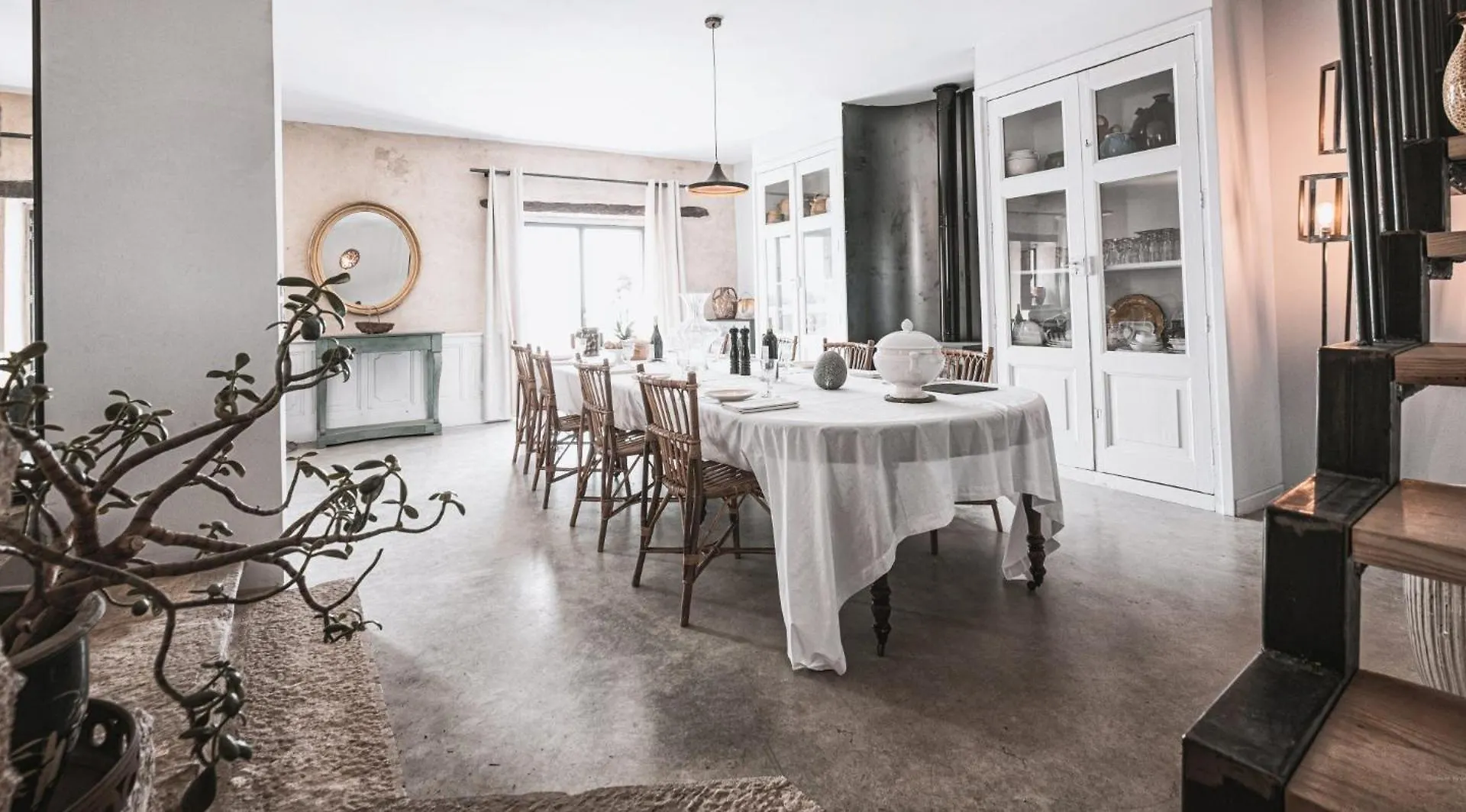 La Maison De Romain Puycelci Nyaraló